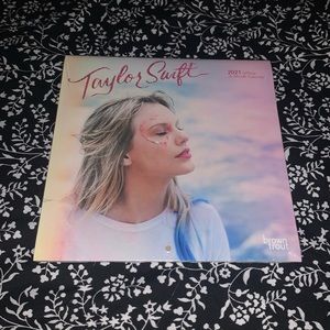 Taylor Swift 2021 Lover calendar unopened